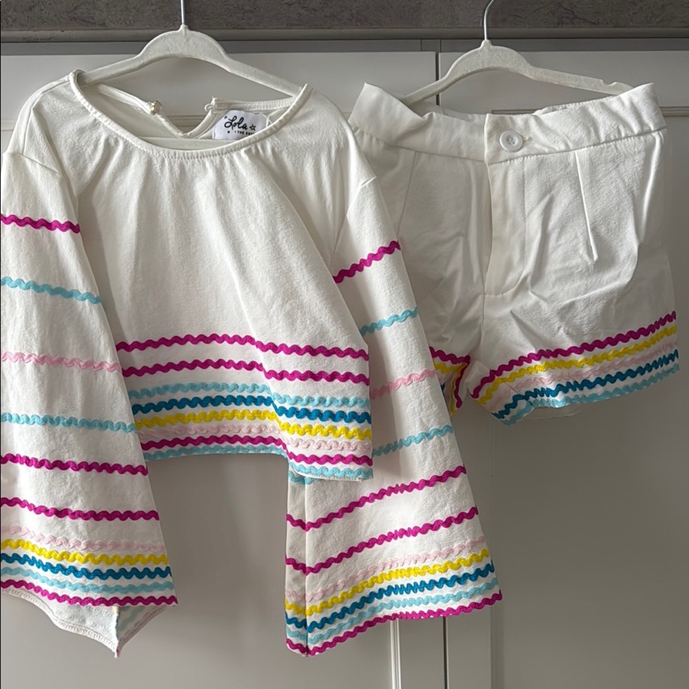 Lola & the Boys Rainbow wave short set